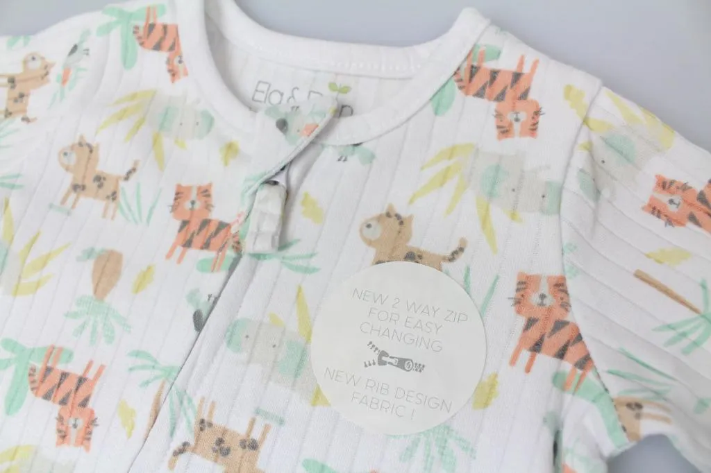 Baby Unisex  'Jungle Animals'  Five Clothing Piece Gift Set (0-9 months)