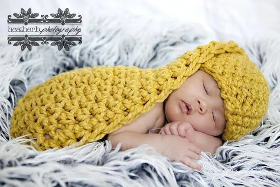 Citron Yellow Baby Bowl And Hat Set