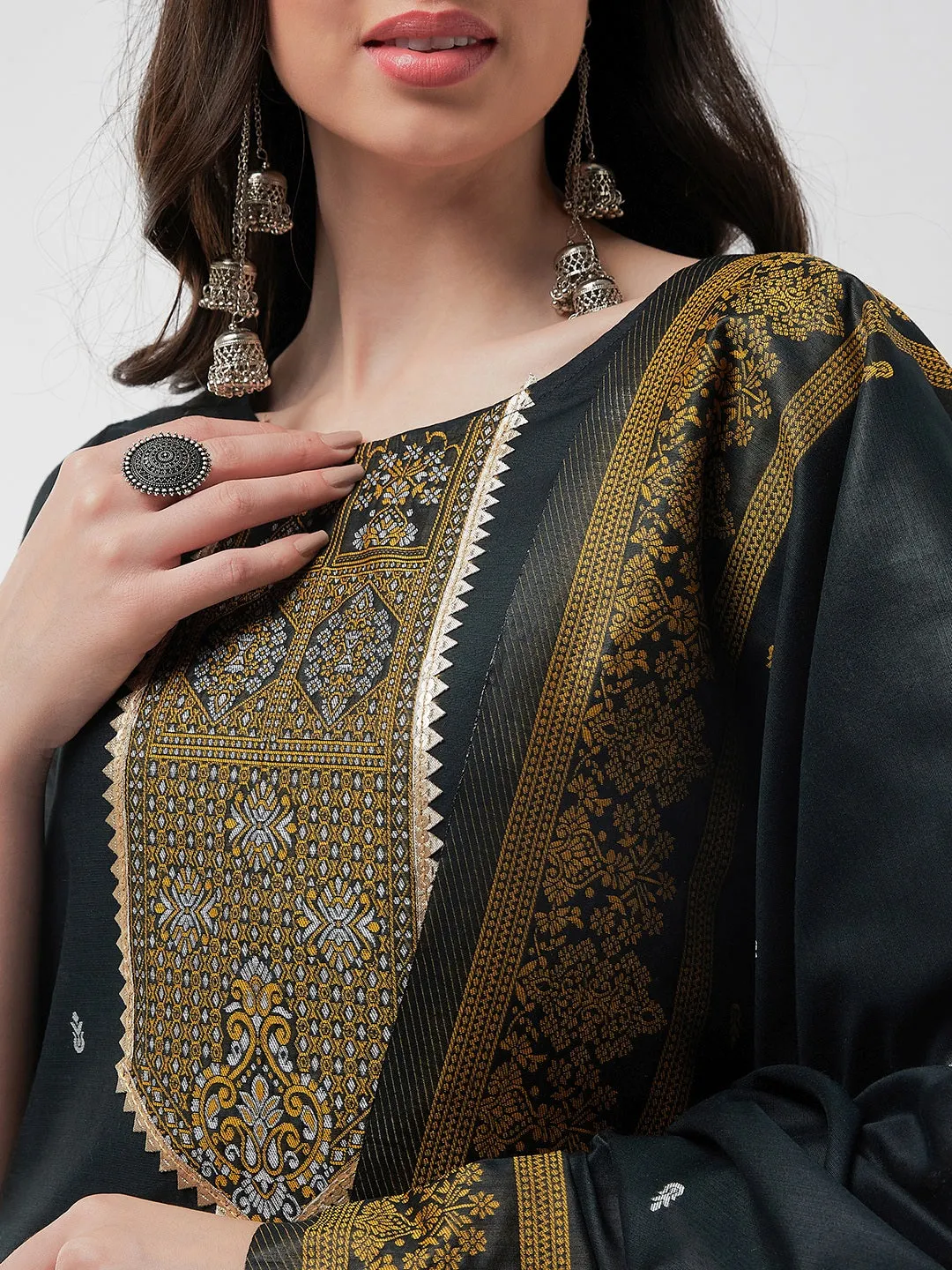 Festive Jacquard Neck Patch Kurta With Dupatta And Matching Pants