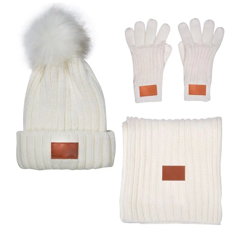 Leeman - 3-Piece Rib Knit Fur Pom Winter Set