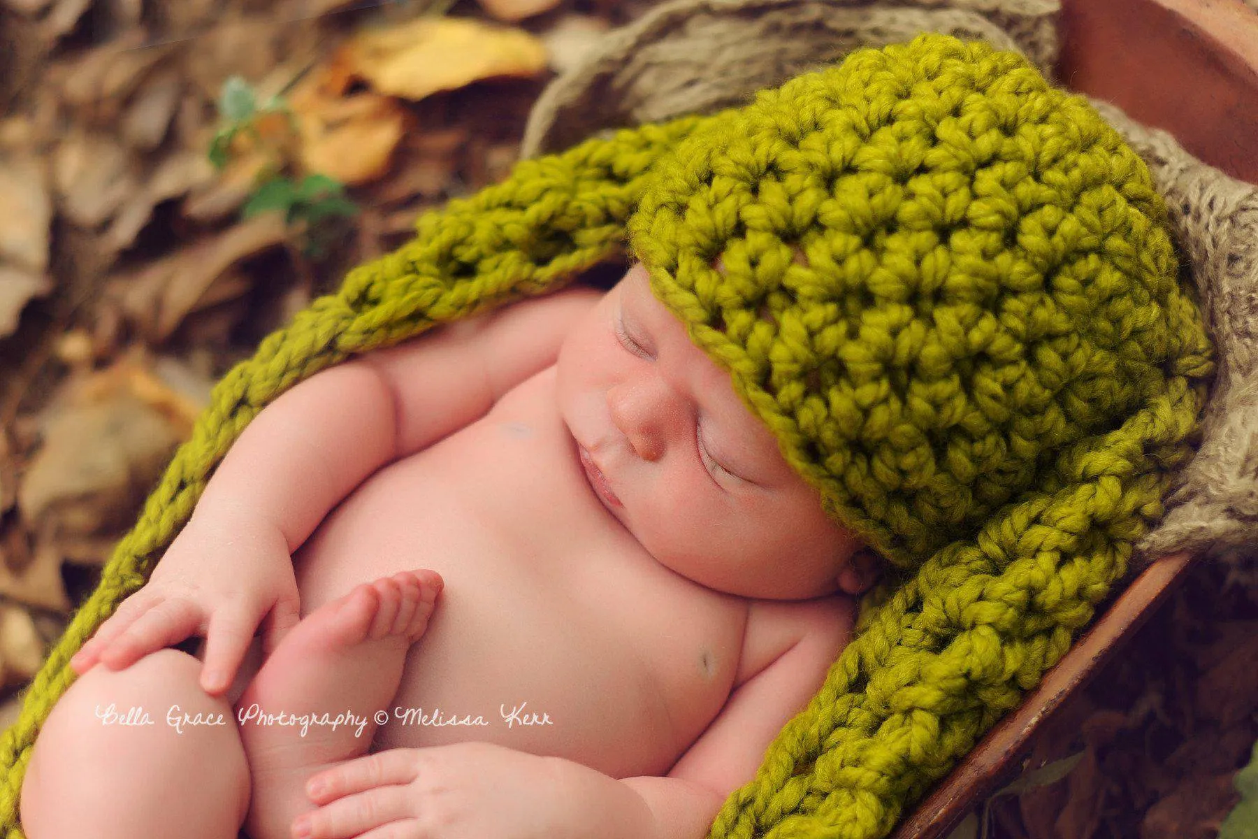 Lemongrass Green Baby Bowl And Hat Set