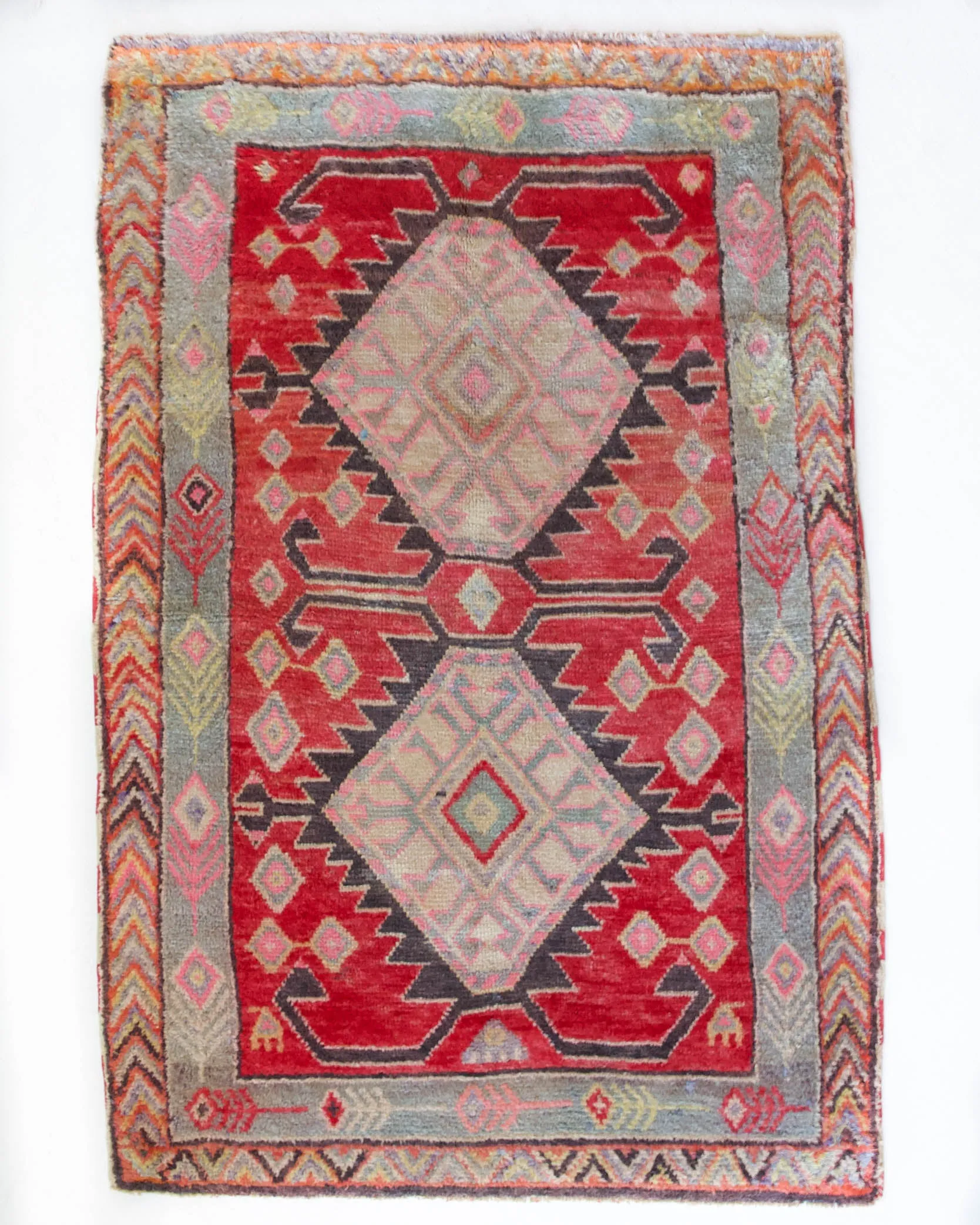 Semi-antique Milas Tahtacikoy Yoruk Rug 4'2"x6'10"