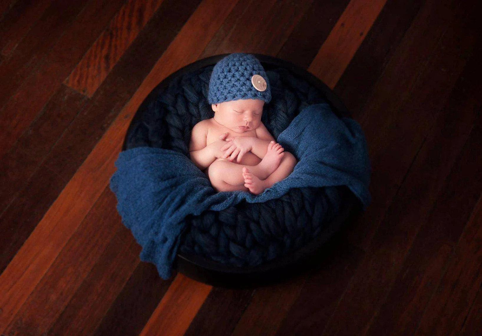 SET Denim Blue Button Hat and Dark Blue Jean Stretch Knit Wrap