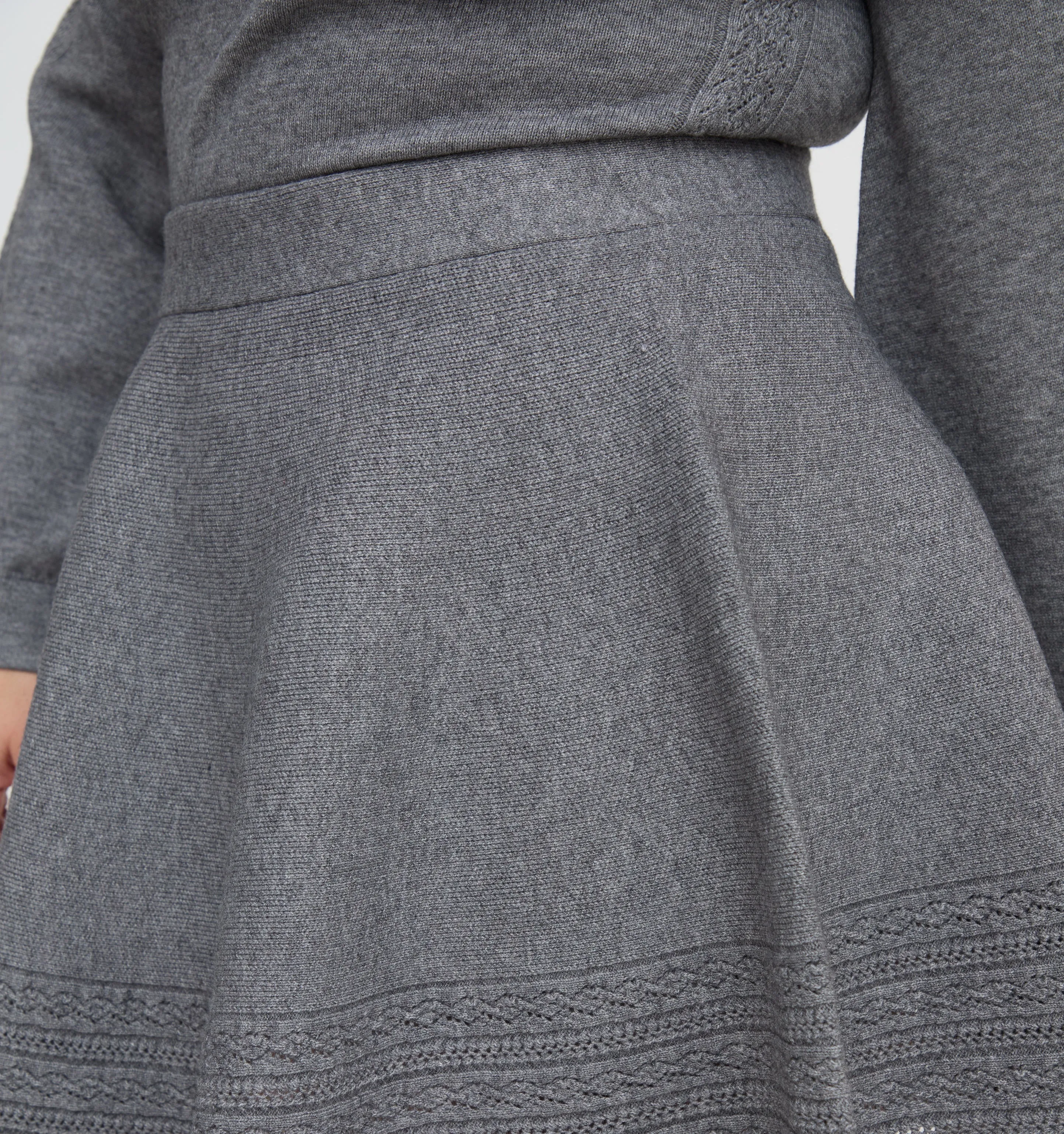 The Graydon Sweater - Heather Grey