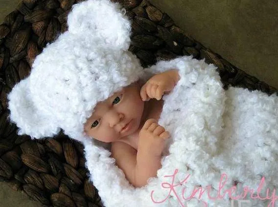 White Clouds Cocoon And Teddy Bear Hat Set